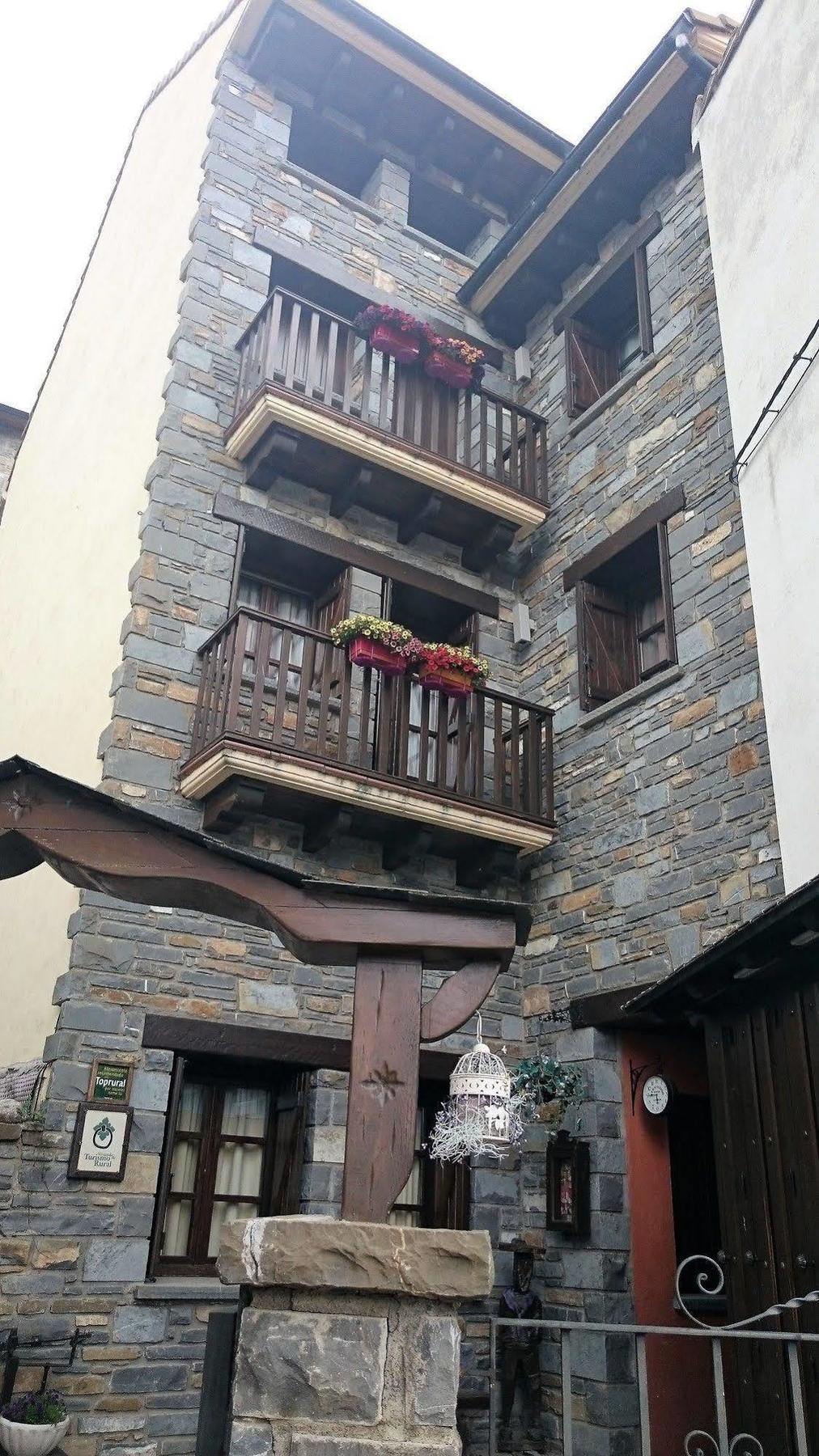 El Rincon De Andrea Apartamentos Biescas  Exterior foto